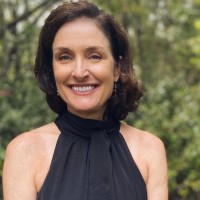 Kerri McLean Email & Phone Number
