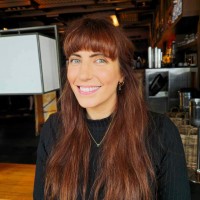 POS Visual Solutions Employee Beth Thorpe's profile photo