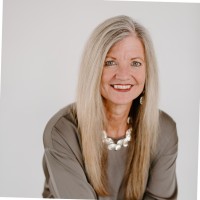 Hinda Mitchell Email & Phone Number