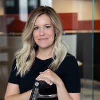 Sara Davis Email & Phone Number