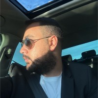 Umut Ak Email