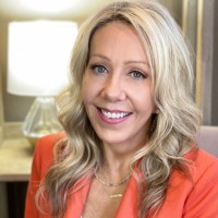 Traci Smith Email & Phone Number