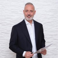Davide Mariniello Email