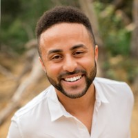 Ken Muñoz Email