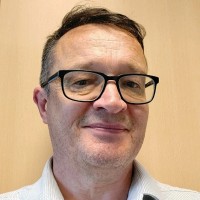 Simon Messenger Email