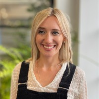 Isabelle Hosford Email & Phone Number