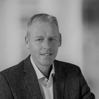 Rainer Henniger Email