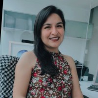 Vania Gómez Orellana Email