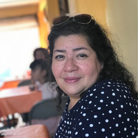 María Flores Email