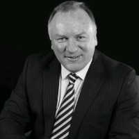 Noel Elliott Email & Phone Number
