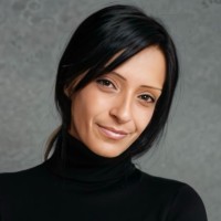 Manuela Cosentino Email
