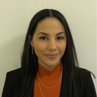 Wanda de León Email & Phone Number