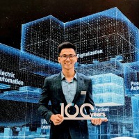 Minh Truc Email & Phone Number
