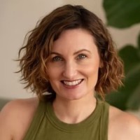 Faye Ross Email & Phone Number