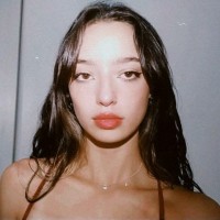 Clara Chaves Azevedo Email & Phone Number