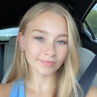 Mila Karanakova Email