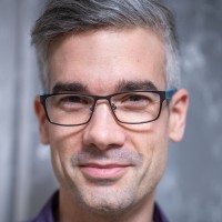 Róbert Sárközi Email
