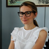 Giulia Carraro Email