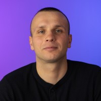 Tomasz Nowicki Email