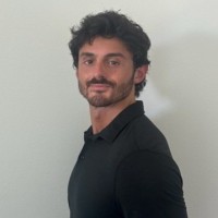 Mikael Holcombe-Scali Email & Phone Number