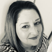 Julia Briggs Email & Phone Number