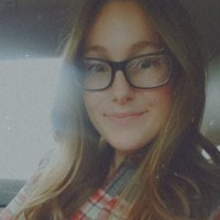 Sarah Davis Email & Phone Number