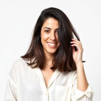 Dealfront Employee Ella Partook's profile photo