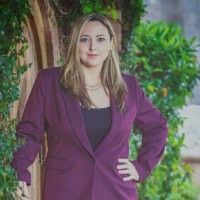 Giarelly Arana Email & Phone Number