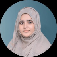 Moomal Nadeem Email