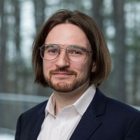 Tuck Executive Education at Dartmouth Employee Angus McReynolds's profile photo