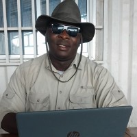 Emile Lama Email