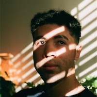 Reveal Media Employee Santiago Warren's profile photo