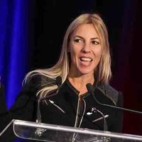 Sunwing Employee Lyne Chayer's profile photo