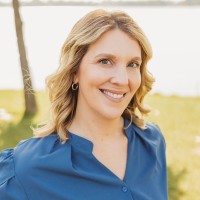 Synergy Capital Solutions Employee Lindsay Mills's profile photo