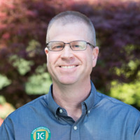 Quinn Cox Email & Phone Number