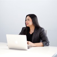 Mahrukh Tariq Email