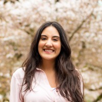 Enzzo Employee Thayna Santana's profile photo