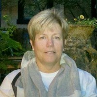 Robin Oliphant Email & Phone Number