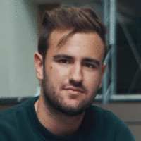 Robin Valk Email
