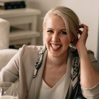 Elizabeth Ikard Email & Phone Number