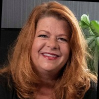 Redwood Services Employee Lisa White's profile photo