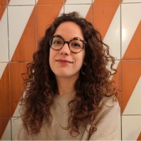 Anna Carbonell Email