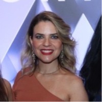 Acrisure Brazil Employee Fabiana Thomazella's profile photo
