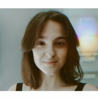 Beatriz Marinho Garcia Email