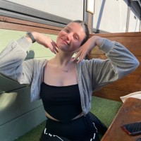 Lily Cullen Email
