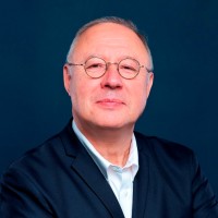 Rémi MacArez Email
