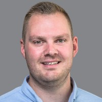 Robin Binken Email & Phone Number