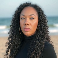 Manduka Employee Jennifer Johnson's profile photo