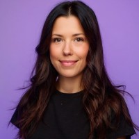 Amanda Leone Email & Phone Number