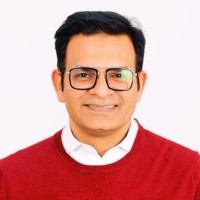 Naveena Group Employee Omer Nabeel's profile photo